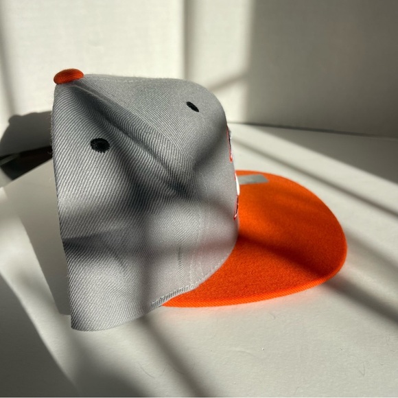 Mitchell & Ness Anaheim Ducks Fanatics Snapback Hat - Gray/Orange - Picture 2 of 11